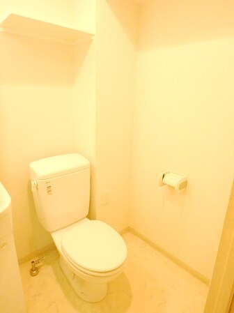 ヴィラフローリッシュの物件内観写真